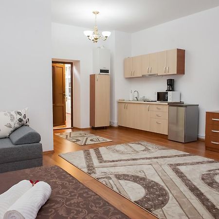 Cathedral Apartments Sibiu Rum bild